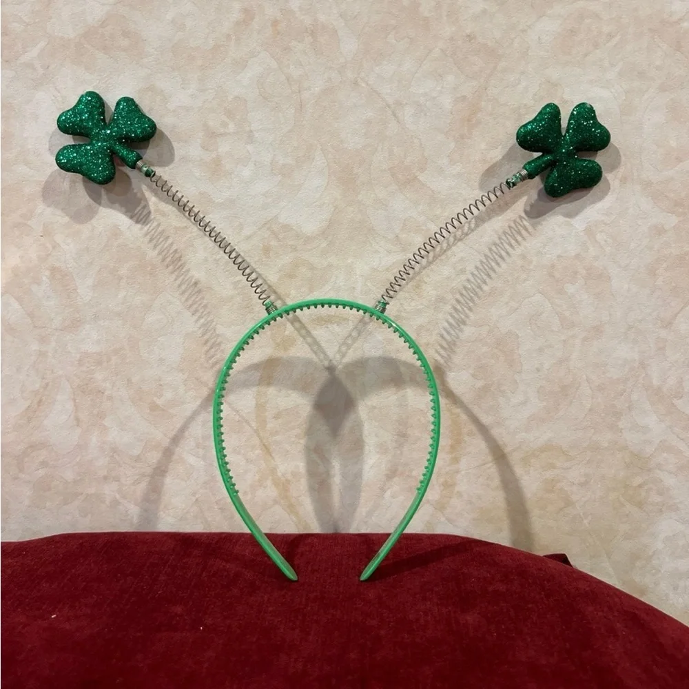 Saint Patrick‘s Day Clover Headband Glitter Clover leaves